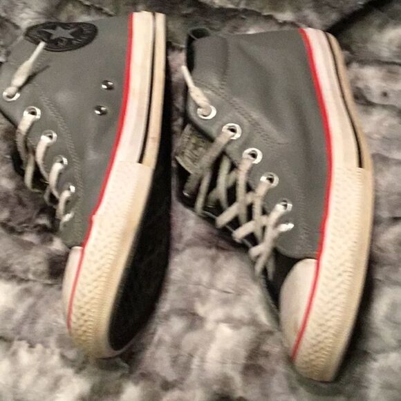 Converse  leather converse.  Men's - Picture 2 of 5